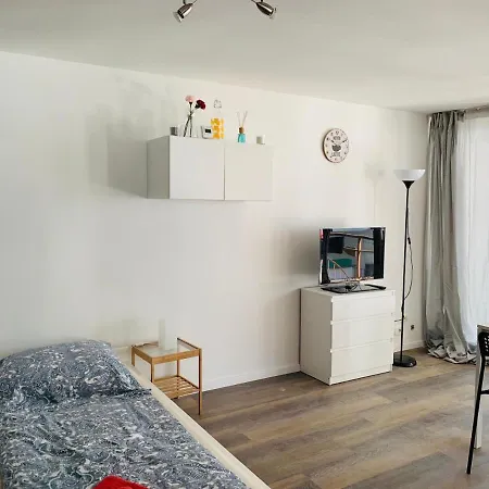 Kleine Wohnung Im Herzen Von Leverkusen Opladen Extérieur photo
